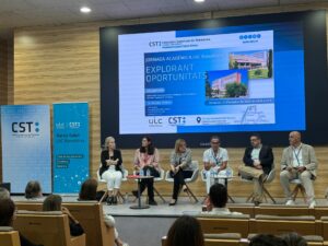 El Consorcio Sanitario de Terrassa (CST) y UIC Barcelona se alían para potenciar la docencia y la investigación clínica