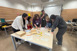 Formació en simulació al CST 'Quan cada segon compta: codis d'activació i RCP amb escape room'