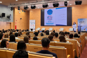 Gran afluència de futurs i futures residents a la Jornada de portes obertes del CST