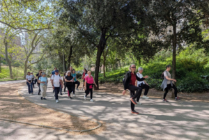El CAP Sant Llàtzer consolida la figura de l'educadora física esportiva per reforçar l'atenció comunitària i la promoció de l'activitat física
